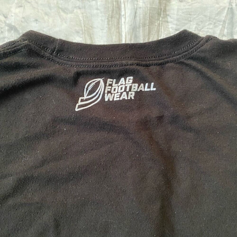 Under Armour M heatgear loose fit & flag football wear youth M 2 bundle shirts - Picture 8 of 9